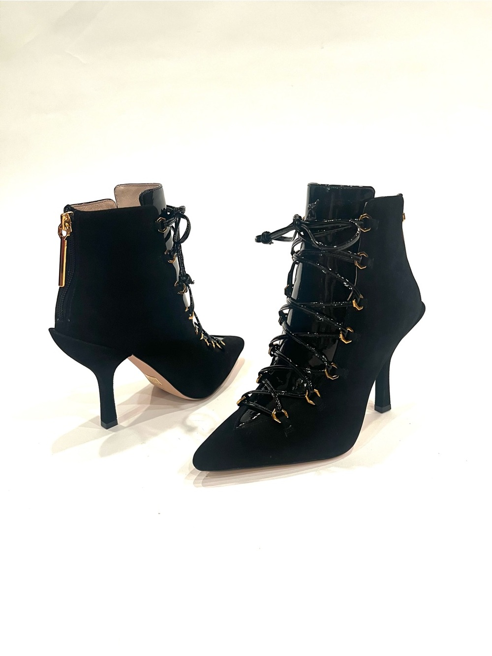 NEW Louis et Cie Vanida Black Suede & Patent Leather Gold Hardware Lace Up Boots